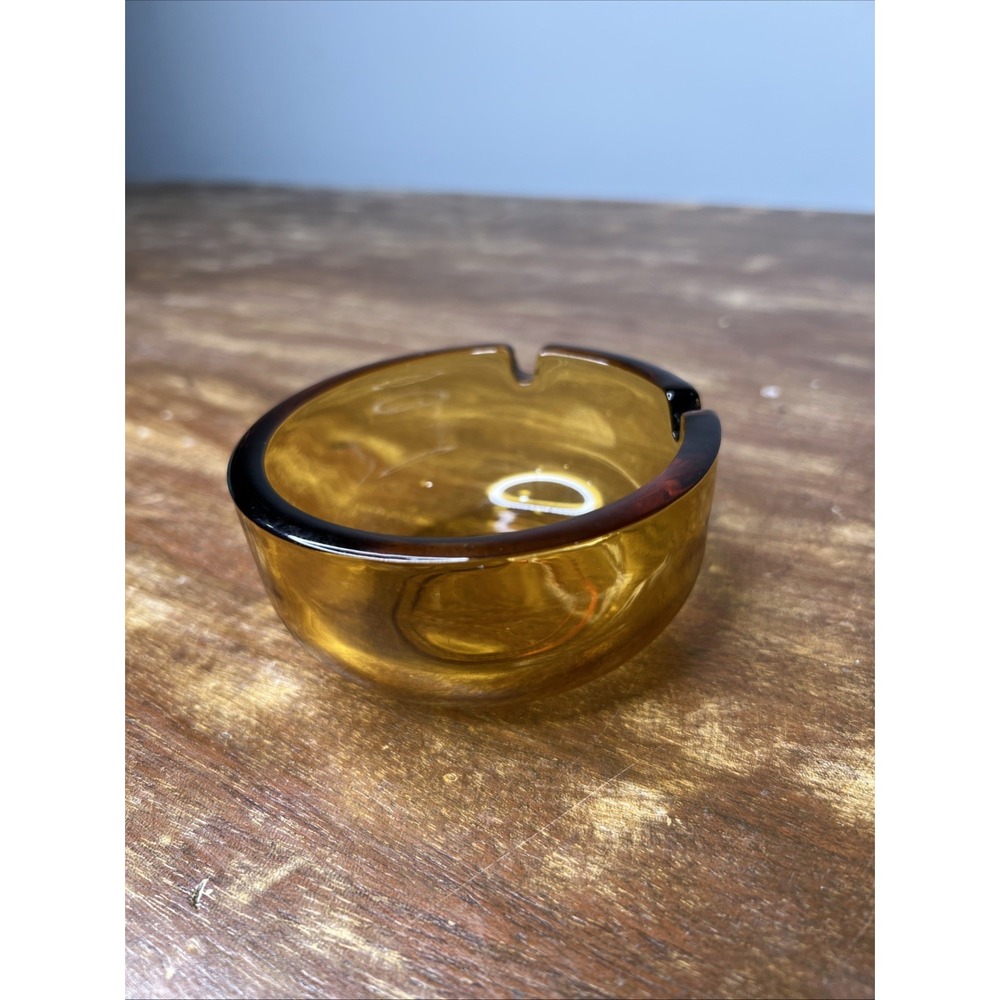 Vintage MCM Amber Glass Ashtray 3.5" Round Heavy Honey Golden Ash Tray 2 slot - Picture 6 of 8
